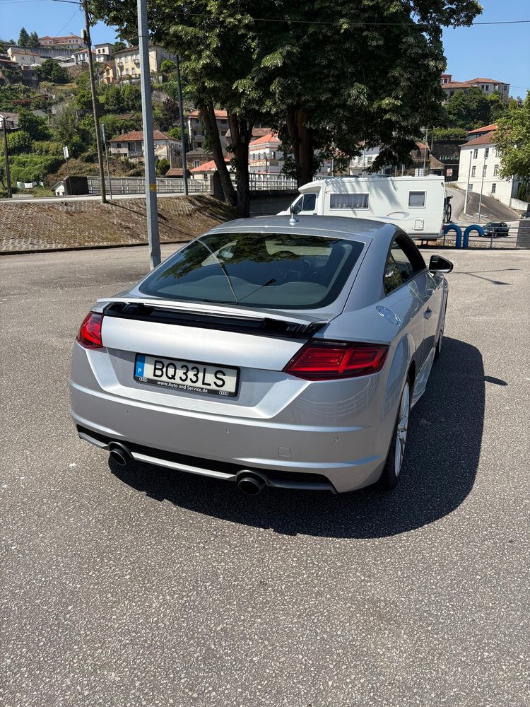 Audi TT 2.0 TFSI 230cv S line • Full Extras • Histórico na marca