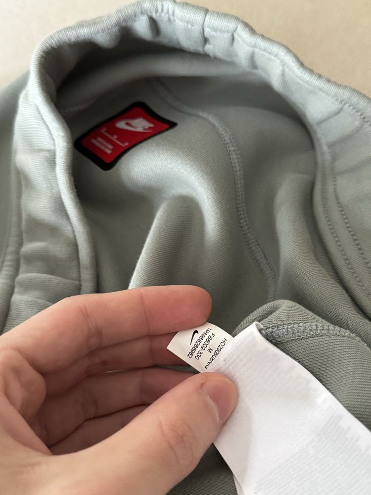 Штаны Nike tech fleece оригинал М
