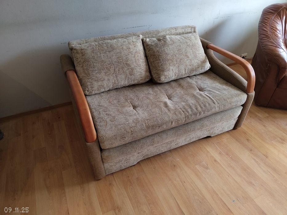 Sofa rozkładana.