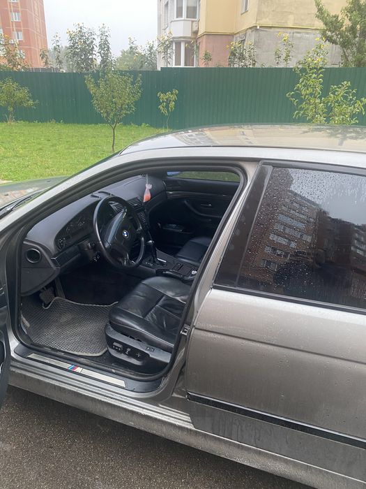 Продам BMW e39 m52b28
