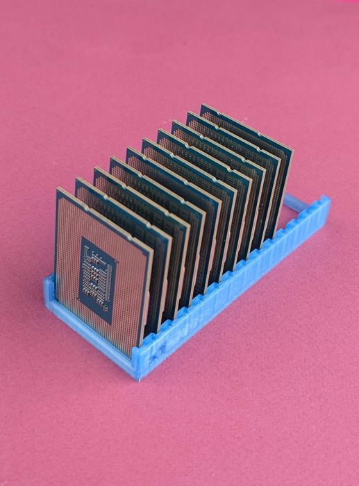 Тримач холдер підставка для процесорів LGA 1366 (14 CPU PETG) голубий