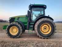 John Deere 7230R