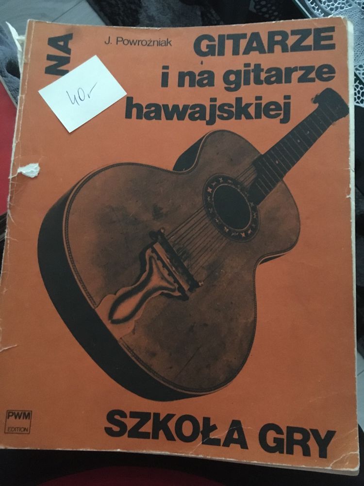 Książki do nauki gry na gitarę  mandolinę i perkusje