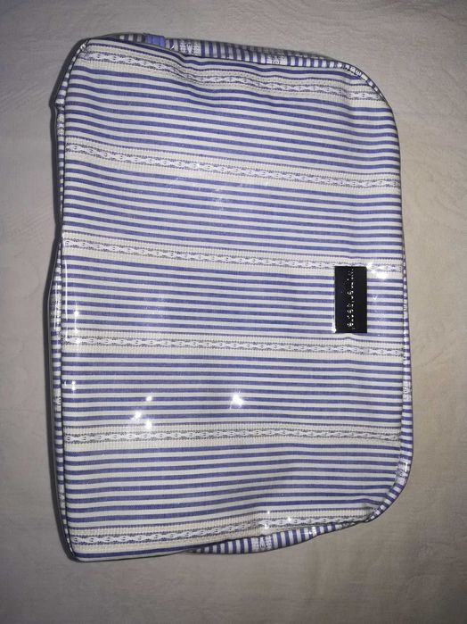 Necessarie Women Secret