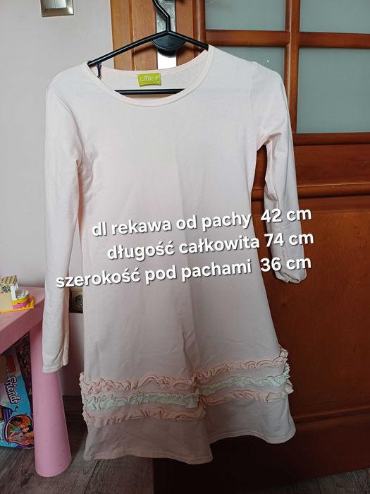 Sukienka w litere A 152