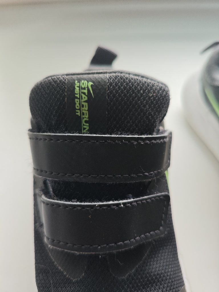 Кроссовки Nike, 26