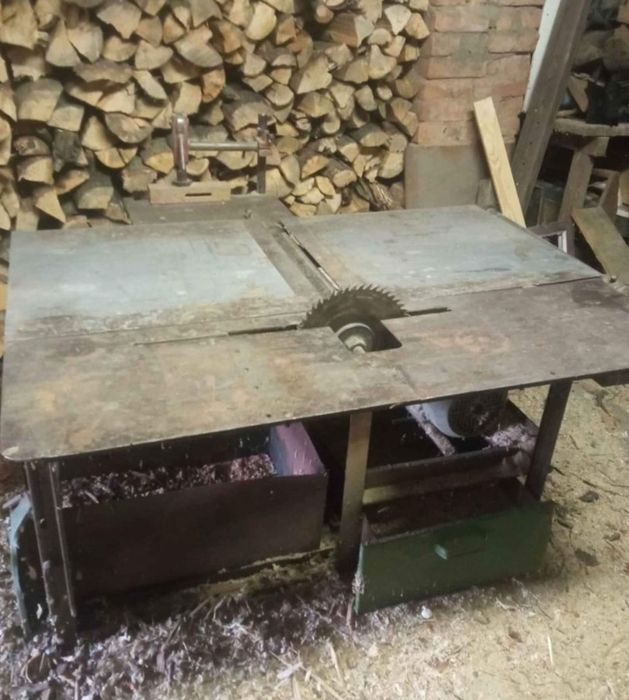 Деревообрабатывающий станок 3х фазный