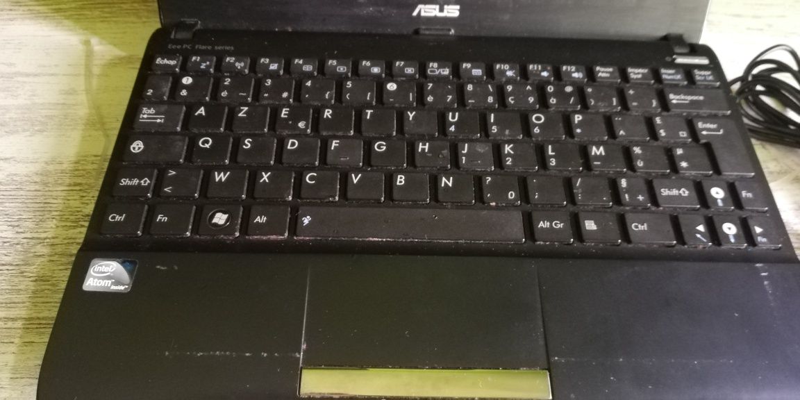 Asus Eee PC Atom