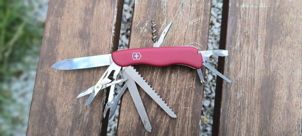 Scyzoryk Victorinox Work Champ + etui