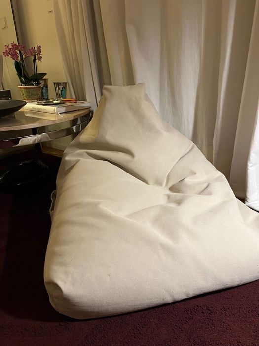 Puff / Pufe Beige em Algodão