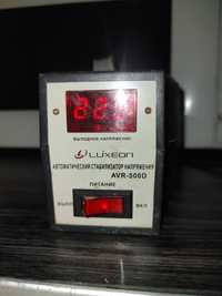 Автоматичний стабілізатор напруги Llixeon AVR-500D