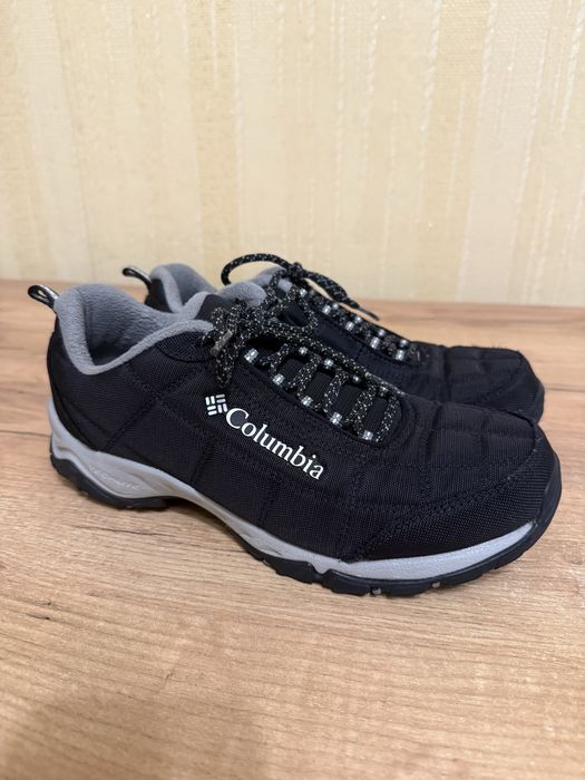 Теплі жіночі кросівки Columbia 39 розмір