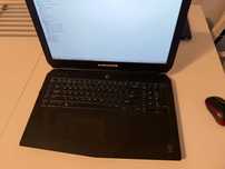 Alienware 17r2 laptop