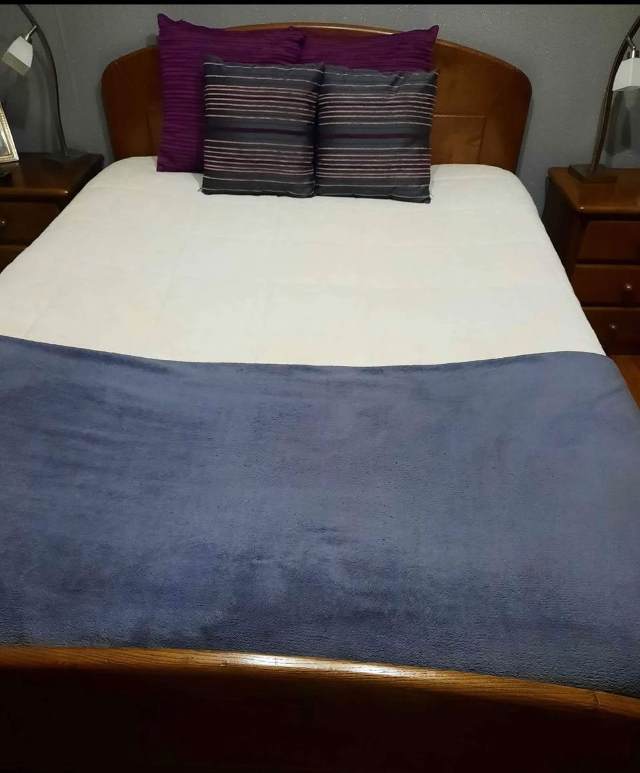 Cama casal madeira maciça