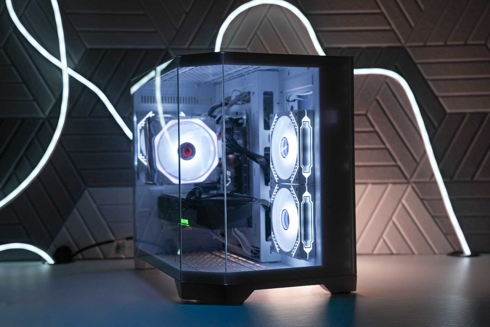 komputer gamingowy, komputer stacjonarny do gier. Rtx 3070, Ryzen 7