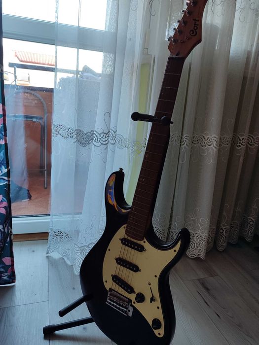 Gitara elektryczna cort