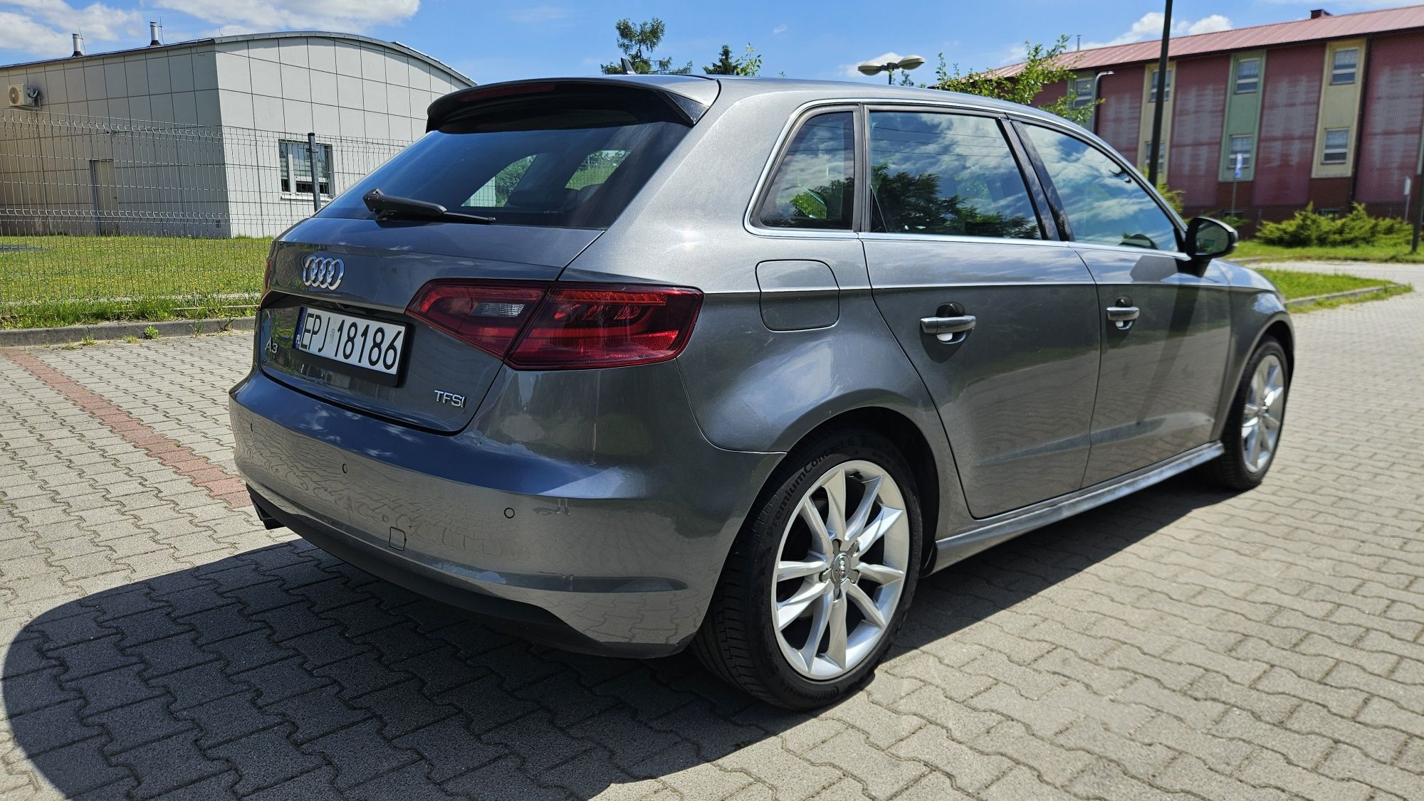 Audi A3 8v hatchback 1.4 benzyna 122 KM 13r. Bogate wyposażenie LEDY