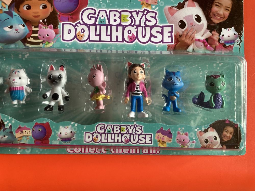 Bonecos Gabby dollhouse e peppa pig