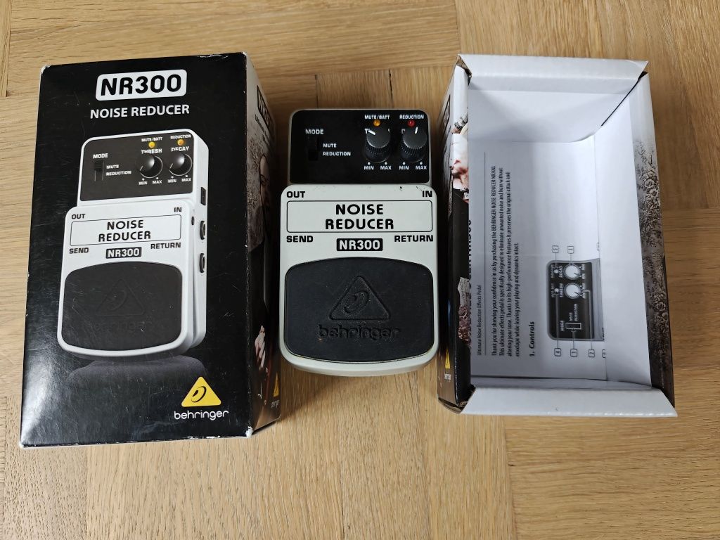 Behringer NR300 noise reducer