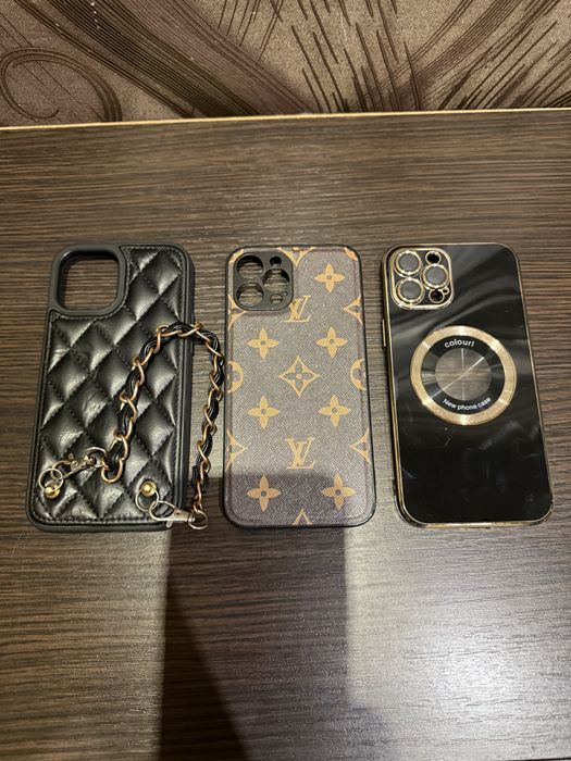 Чехлы на iPhone 12 pro max
