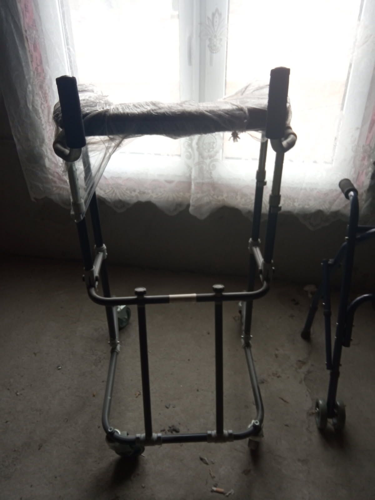 Do sprzedania balkonik.