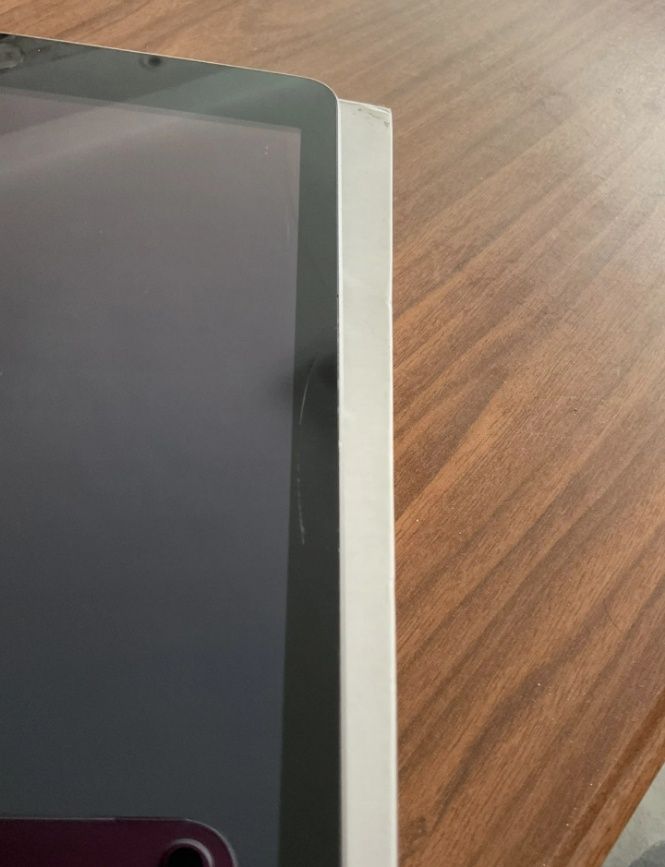 iPad Wi-Fi + Celular 32GB