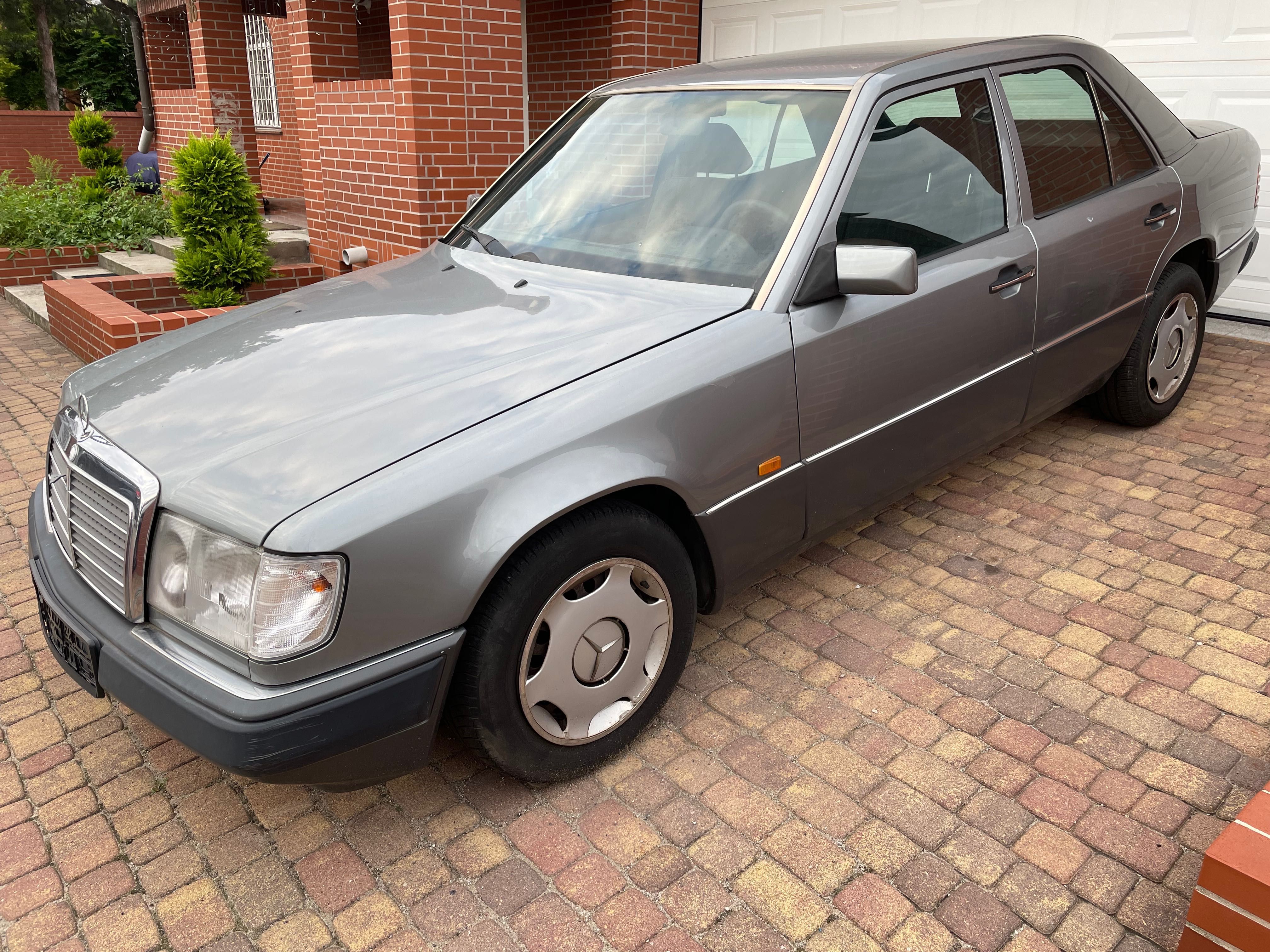 Mercedes W124 2,5 diesel 94 konie 5 biegów. Dobra baza. Mały przebieg.