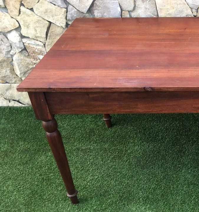 Mesa retangular em madeira maciça, altura 75 X 180X79 cm