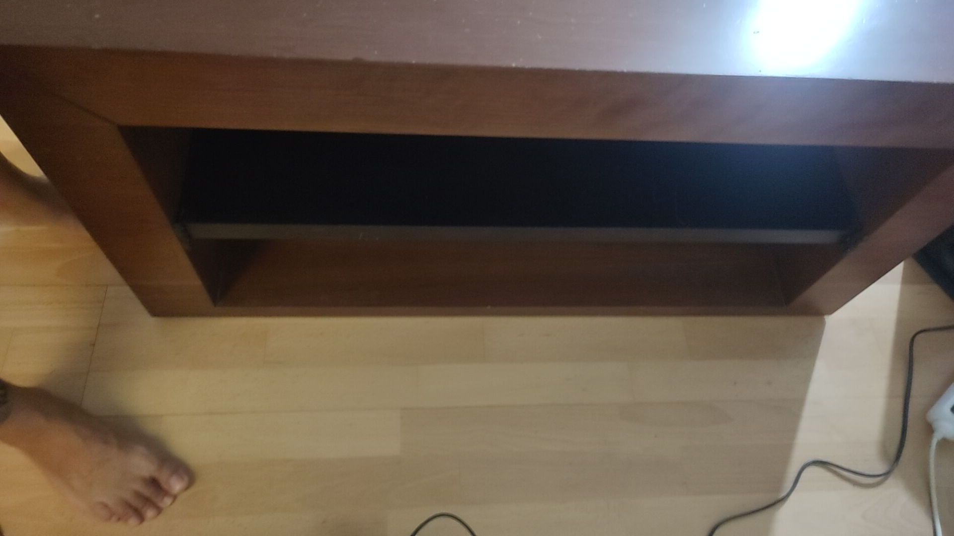 Mesa de TV da Octosólido