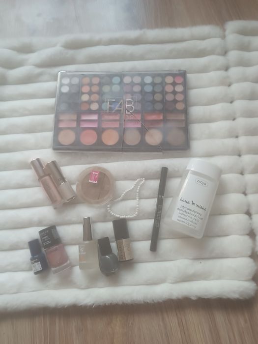 Oddam za darmo  kosmetyki