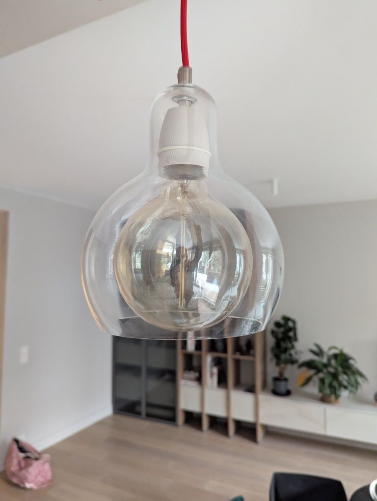 Lampa wisząca &Tradition Mega Bulb, nowoczesne wnętrze