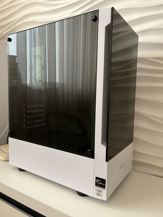 Продаю компʼютер