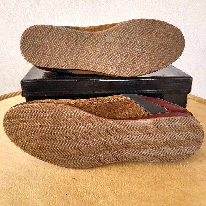 Нові замшеві чоловічі спортивні туфлі, кросівки для міста, мокасіни