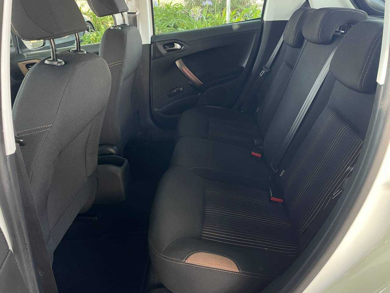 Peugeot 208 1,2 gasolina IMPECAVEL