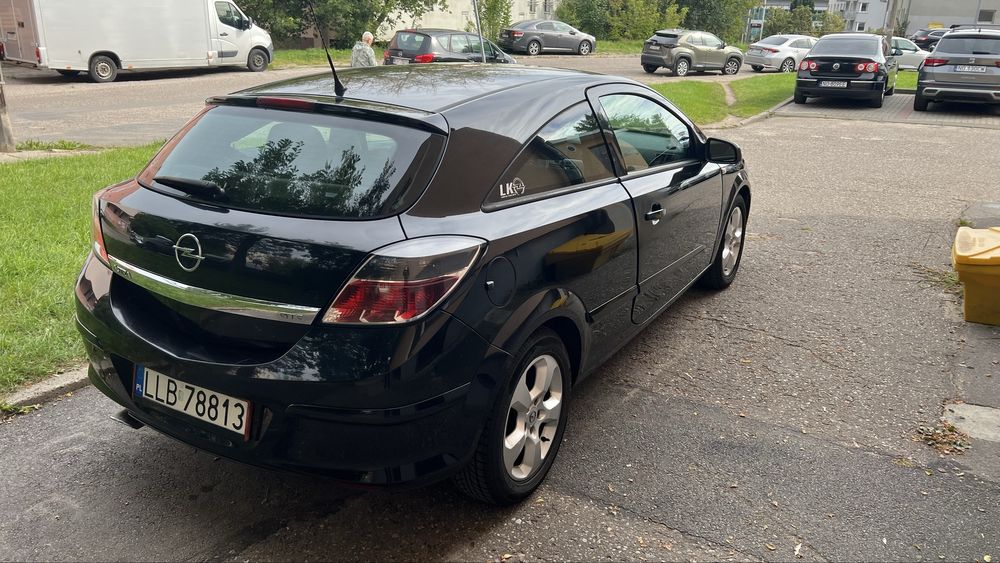 Opel astra h gtc 1.9 cdti 150 doinwestowana