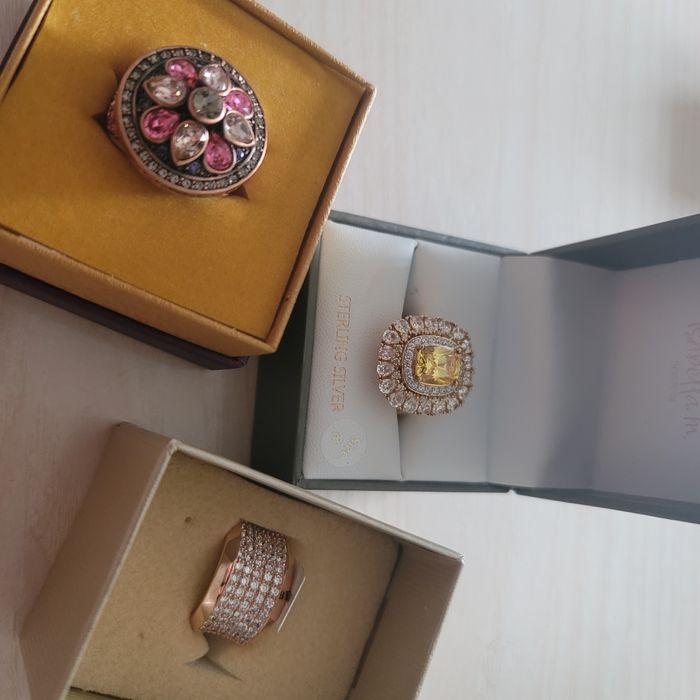 Каблучку срібна позолочена. 925 проба. ціна 2400гр.