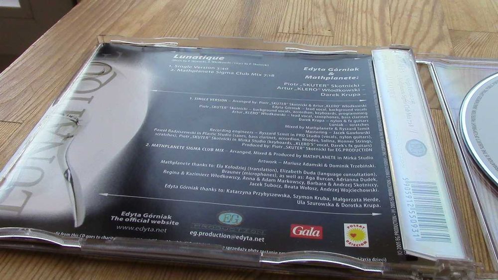 Mathplanete feat. Edyta Górniak " Lunatique" singiel, 2005