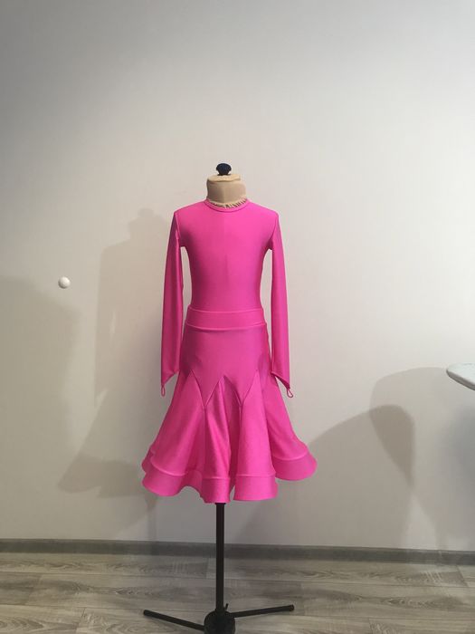 Sukienka do tanca piewszy krok