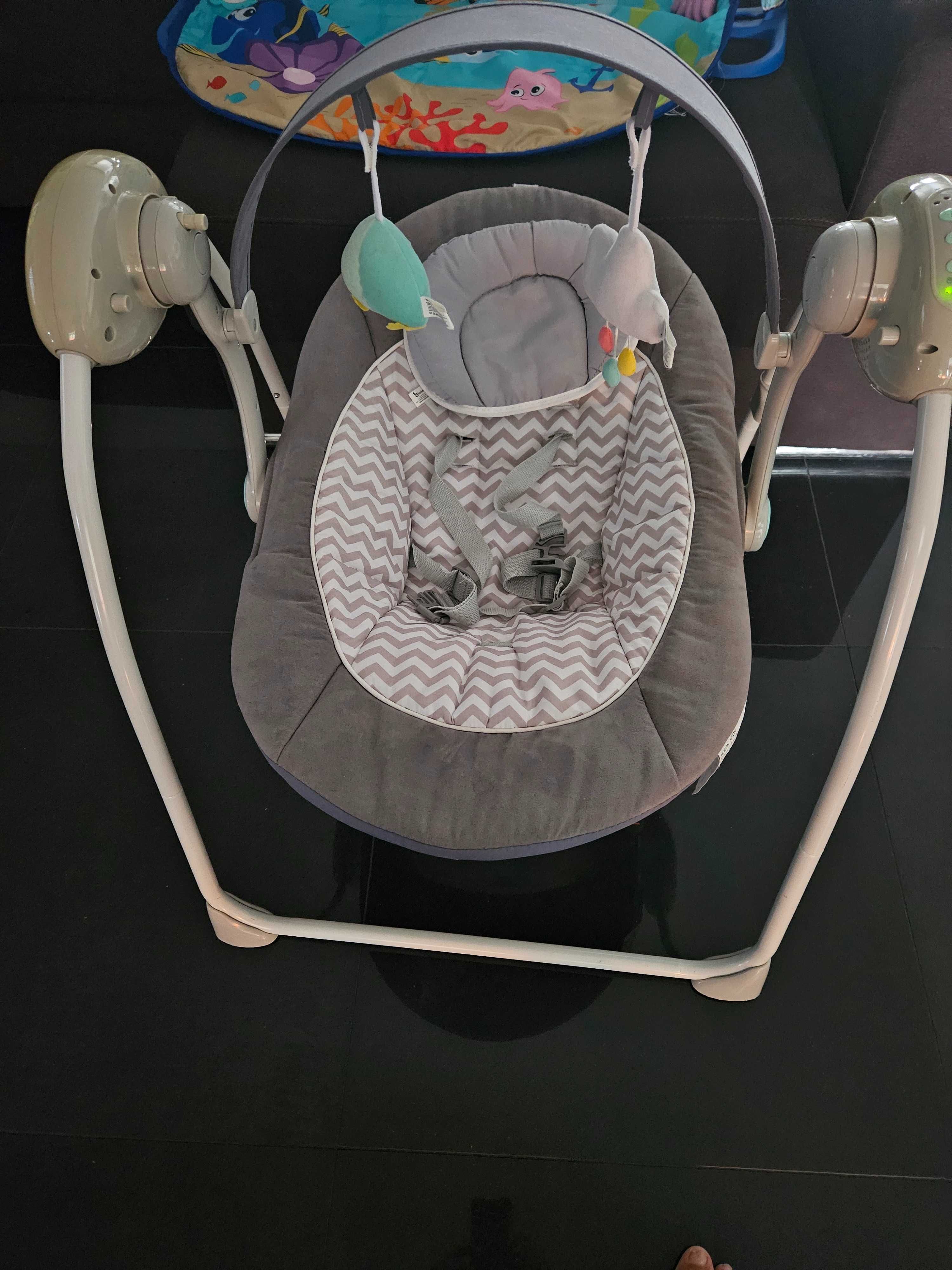Baloiço de bébé, musical.