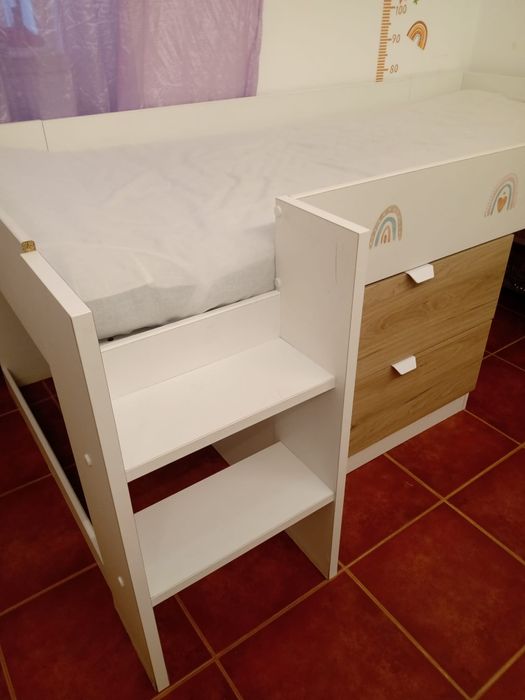 Vendo está cama em bom estado de conservação. Para retira no local.