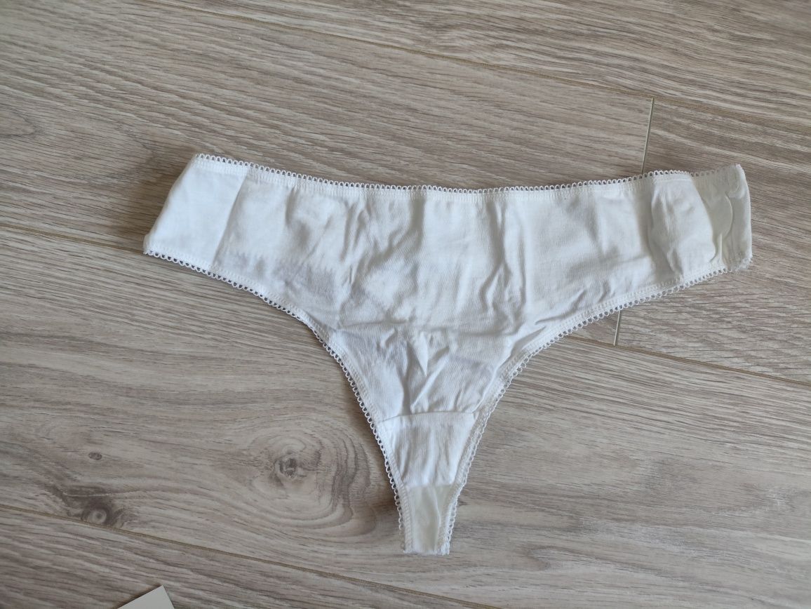Stringi bawełniane 42-44