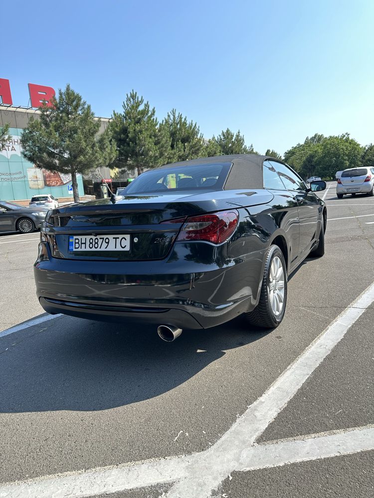 Chrysler 200 (2.4/avtomat.2012)