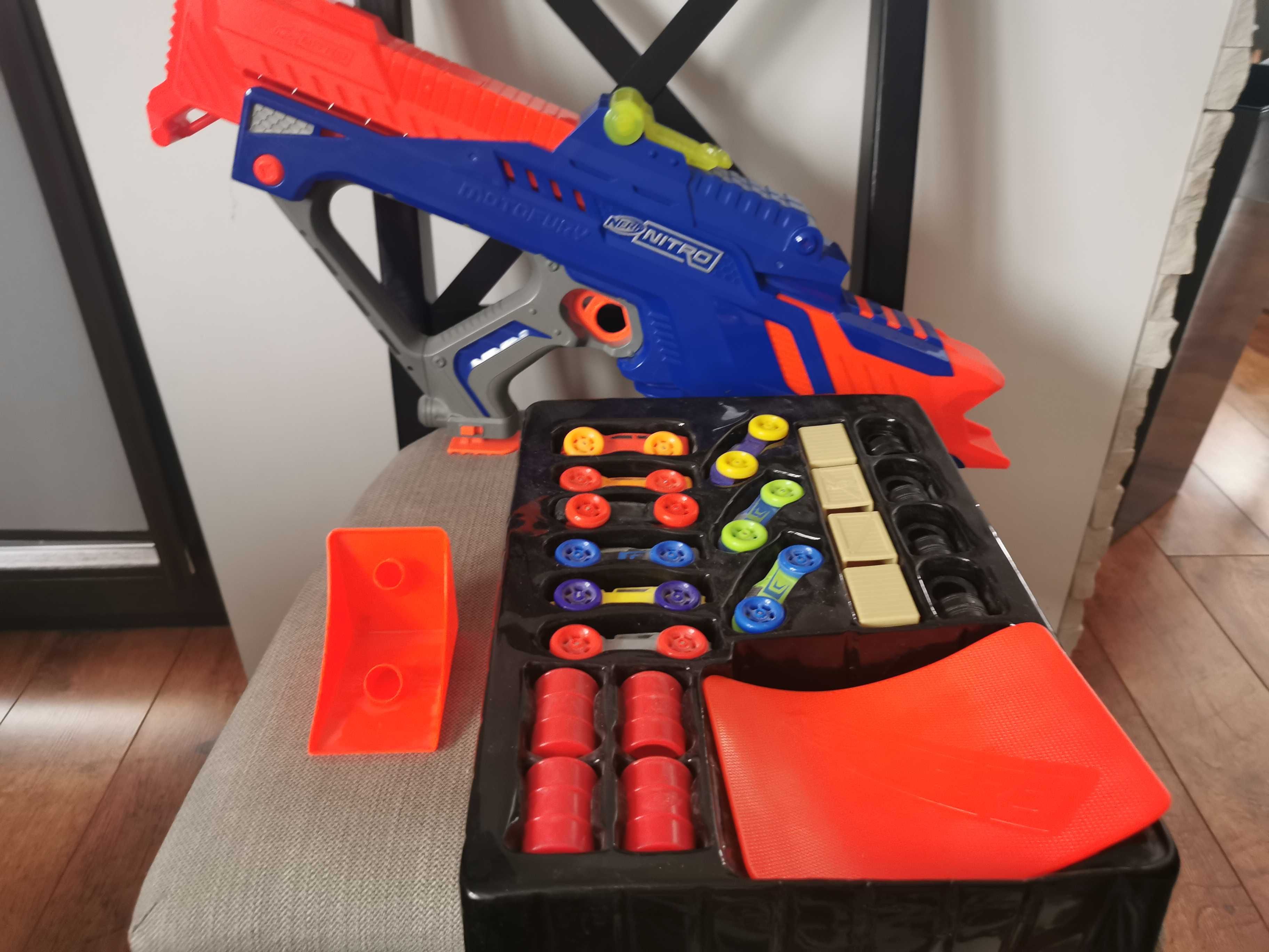 Nerf Nitro Motofury +dodatki stan idealny na prezent