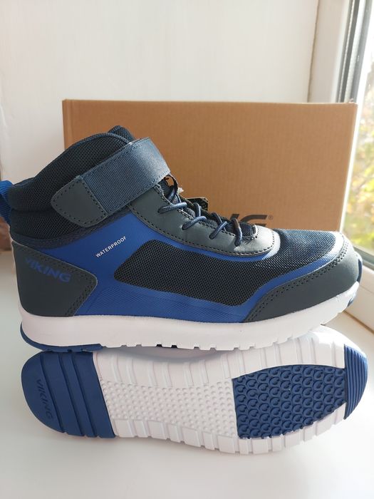 Демісезонні черевики кросівки Viking Aerial Mid WP