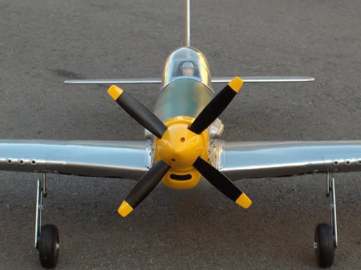 P 51 Mustang .40