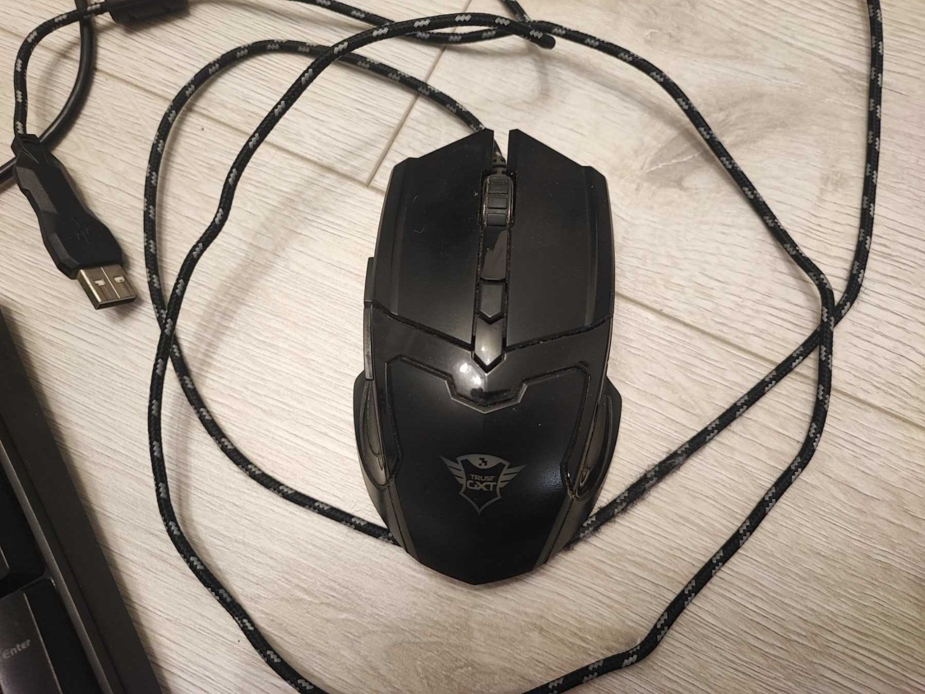 Продам Tt eSPORTS Poseidon Z RGB by Thermaltake игровую клавиатуру
