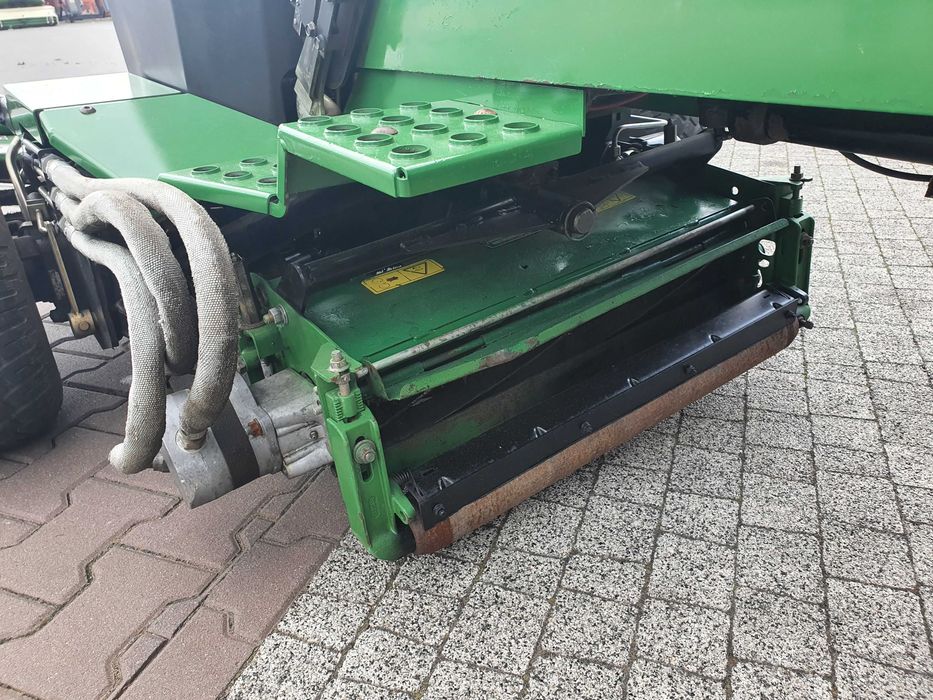 Kosiarka wrzecionowa John Deere 2653 Kawasaki 183 cm koszenia do boisk