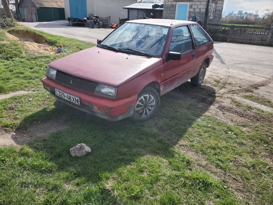 Продам Мітсубісі Коль 1.3б