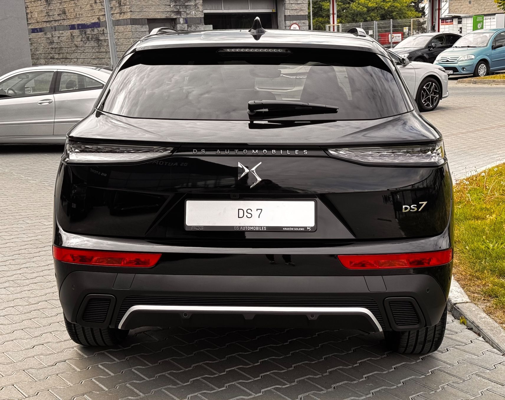 DS Automobiles DS 7 Crossback DS Automobiles DS7 1.5 BHDi 130 Edition France