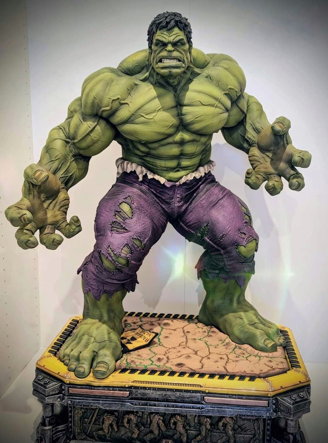 XM Studios / Legendary Beast Studios 1/3 Retro Hulk - Marvel Comics